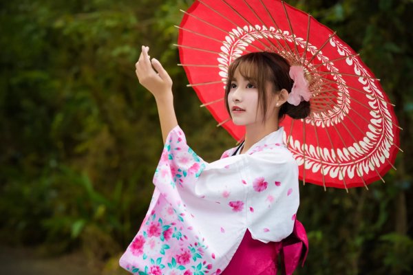 «Японка в кимоно» Автор: (Татьяна Яницкая)