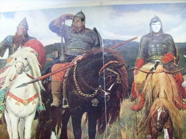 Три богатыря Васнецова