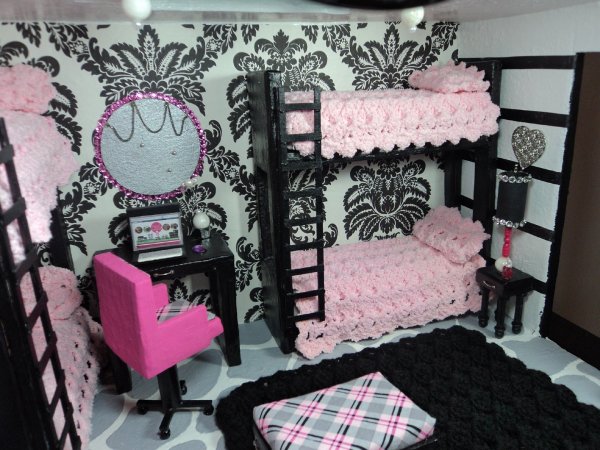 Румбокс Monster High