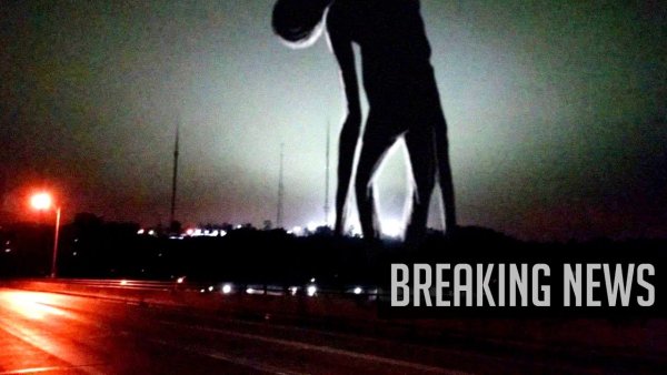 Breaking News Тревор Хендерсон