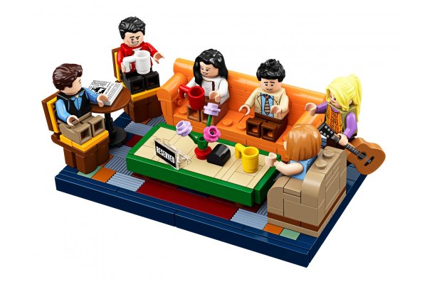 LEGO ideas 21319 кафе друзей