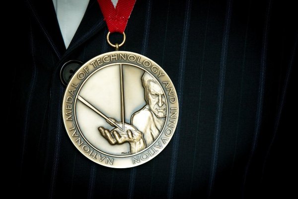 Национальная научная медаль США