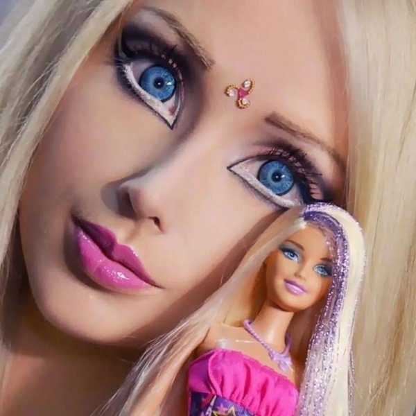 Арты кукла барби макияж (49 фото)