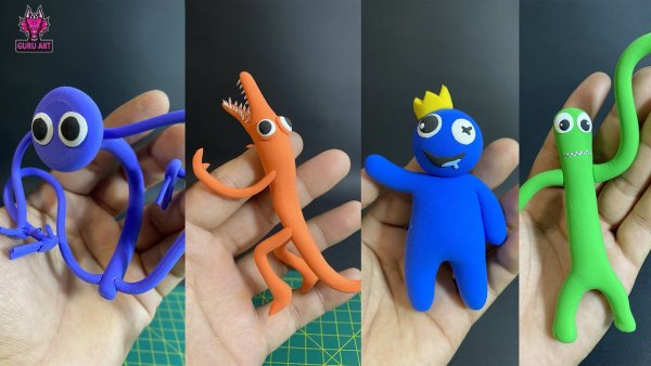 Rainbow friends герои