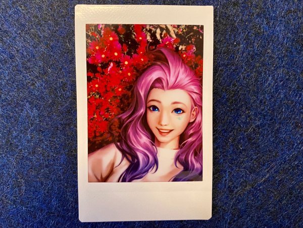 Seraphine Pink hair
