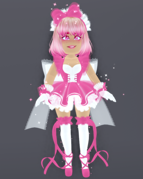 Royale High Dear Dollie Set