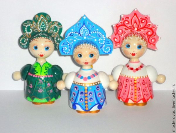Куколки деревянные расписные