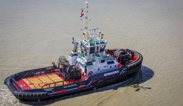 Azimuth Stern Drive tugs