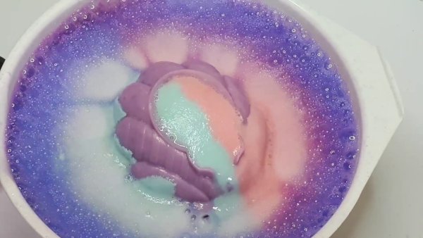 ЛОЛ шипящая Ракушка