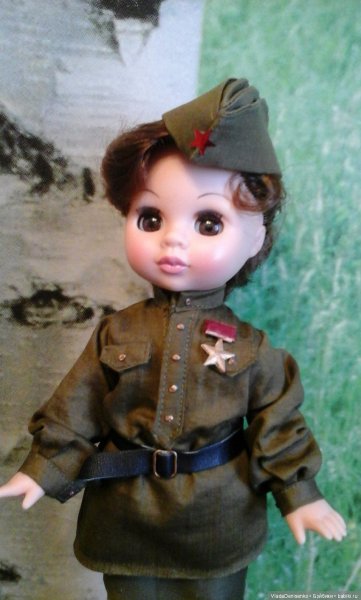 Кукла в военной формеме