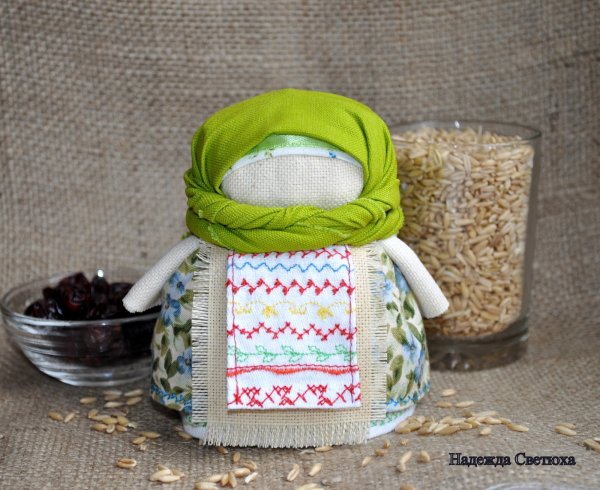 Южноуральская кукла Крупеничка