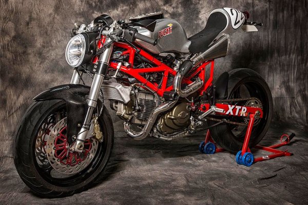 Ducati Monster 1000 кастом