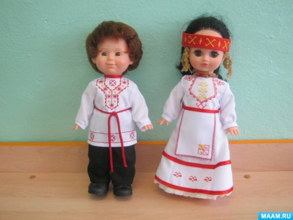 Кукла в чувашском национальном костюме