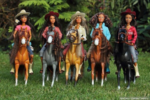 Mattel Barbie Cali girl horseback Western