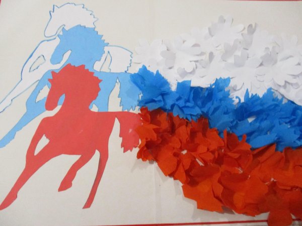 Поделки ко Дню флага