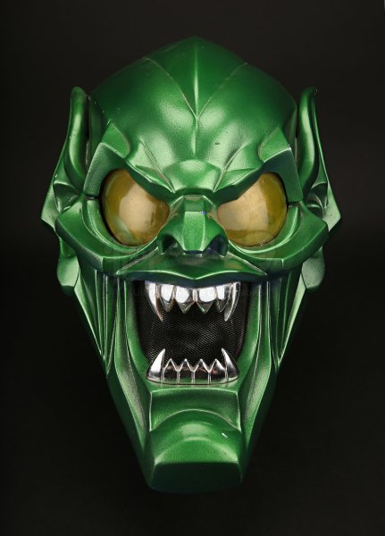 Зеленый Гоблин 2002 маска