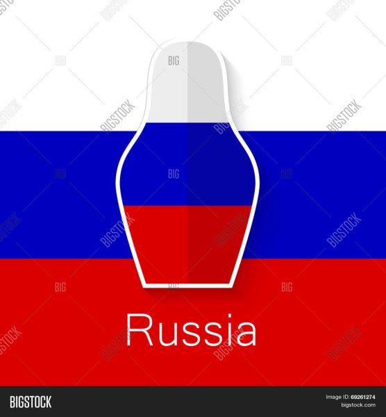 Матрешка в цветах российского флага
